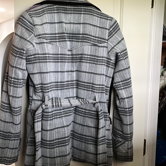 Maurices Junior Plaid Coat - Picture 6 of 8